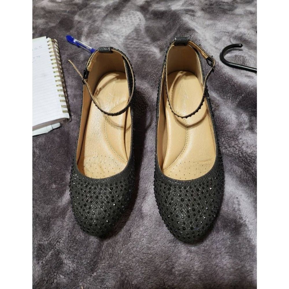 Forever 21 Kids Glittery Black Water Shoes